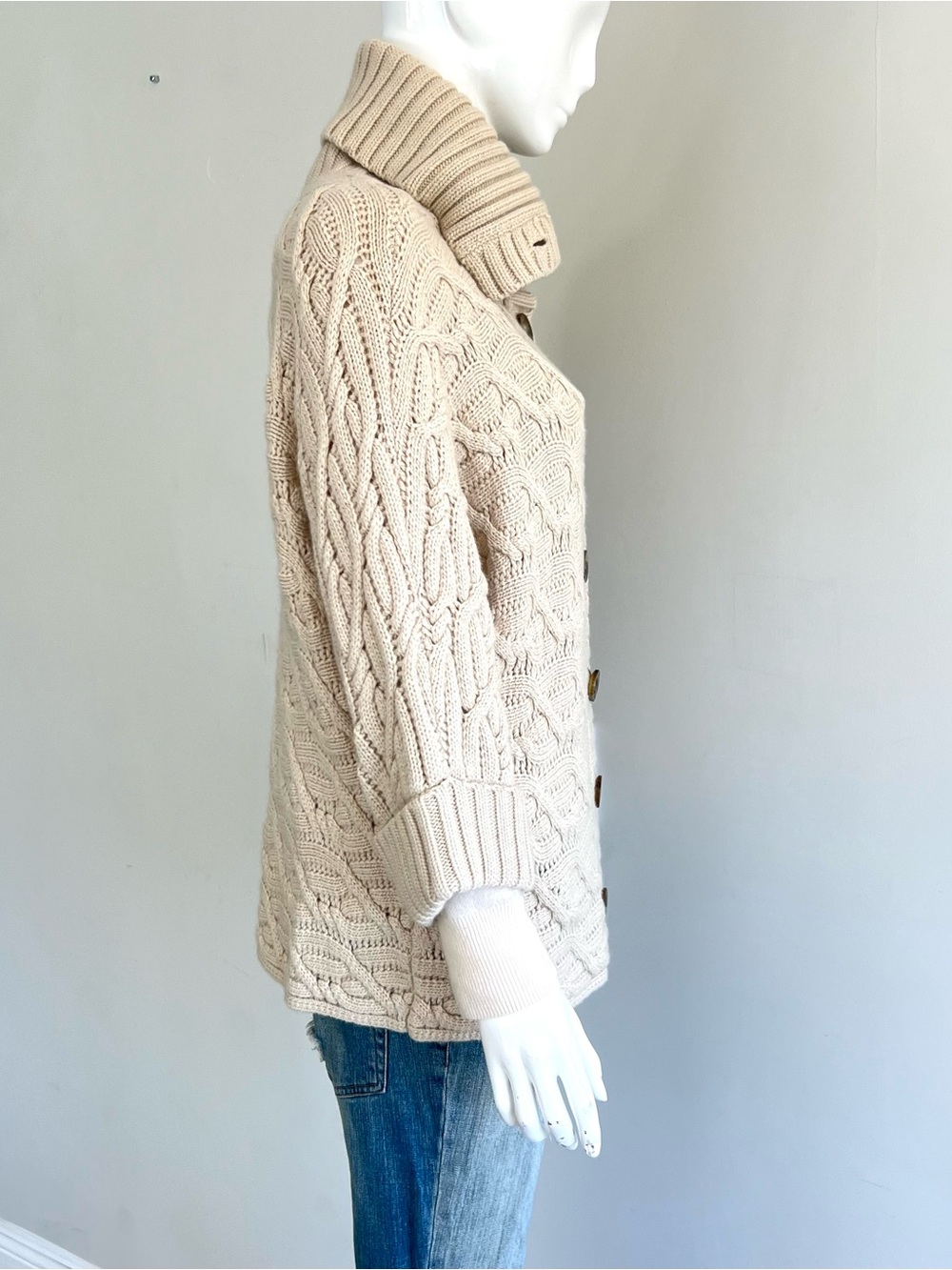 NWT ANN TAYLOR Beige Chunky Cable-knit Button Cardigan 3/4” Sleeves Sz L - Picture 7 of 12